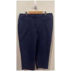 CHICO'S Fabulosly Slimming Navy Blue Pockets Cropped Pants